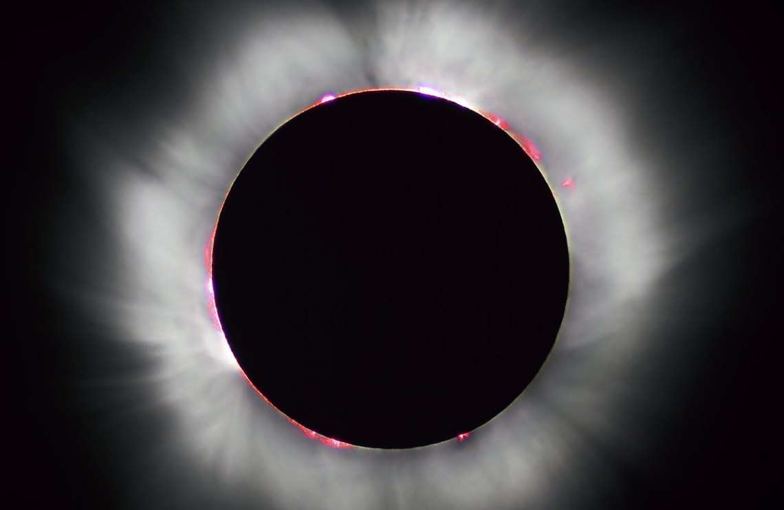 Solar_eclipse_1999_4_NR-e1485899266100.jpg